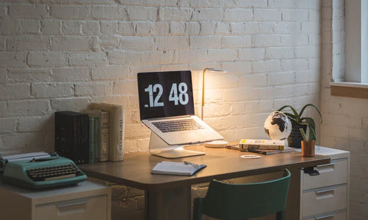 Tips for Decluttering Your Desk