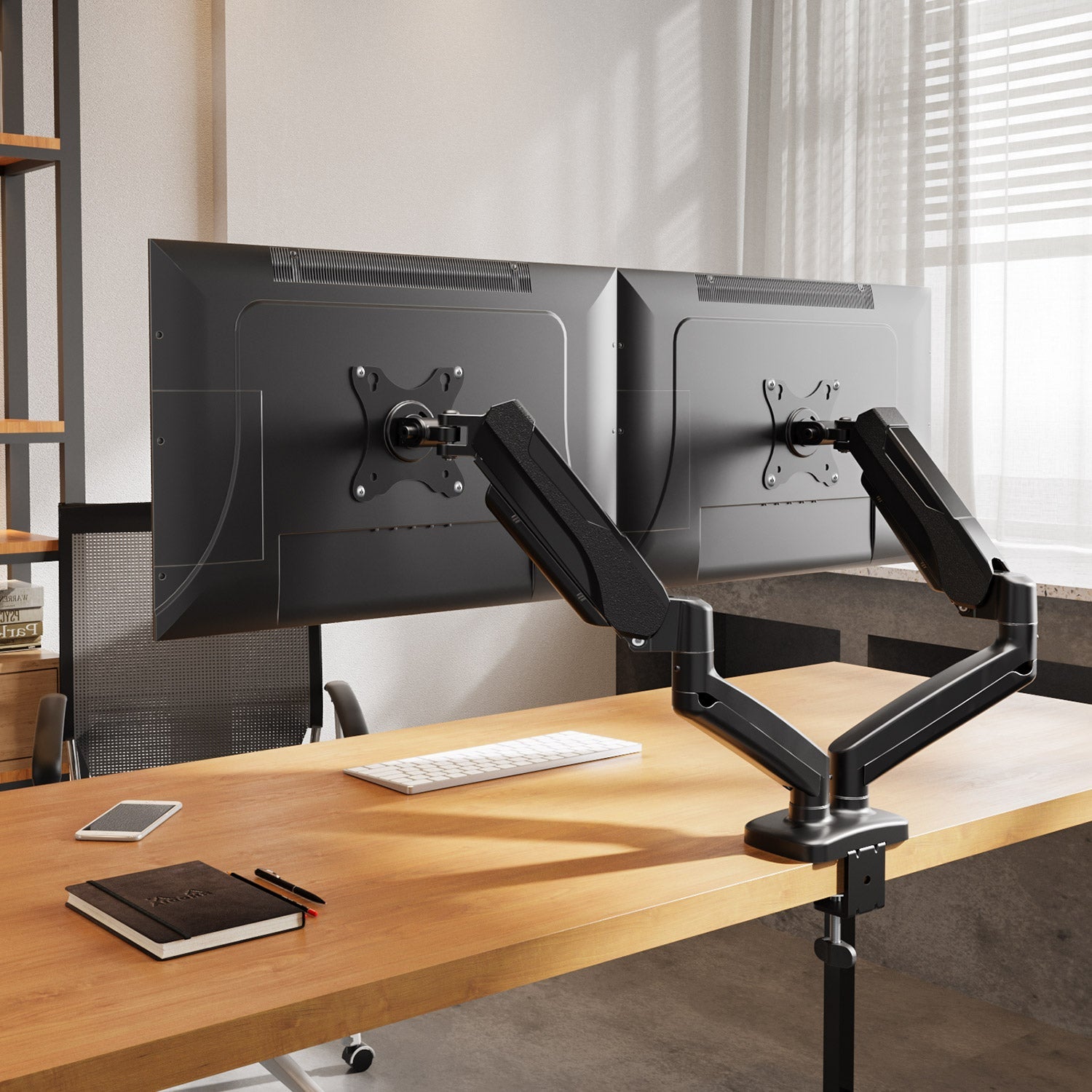 Dual Monitor Desk Mount for Max 32'' Monitors MUA0005