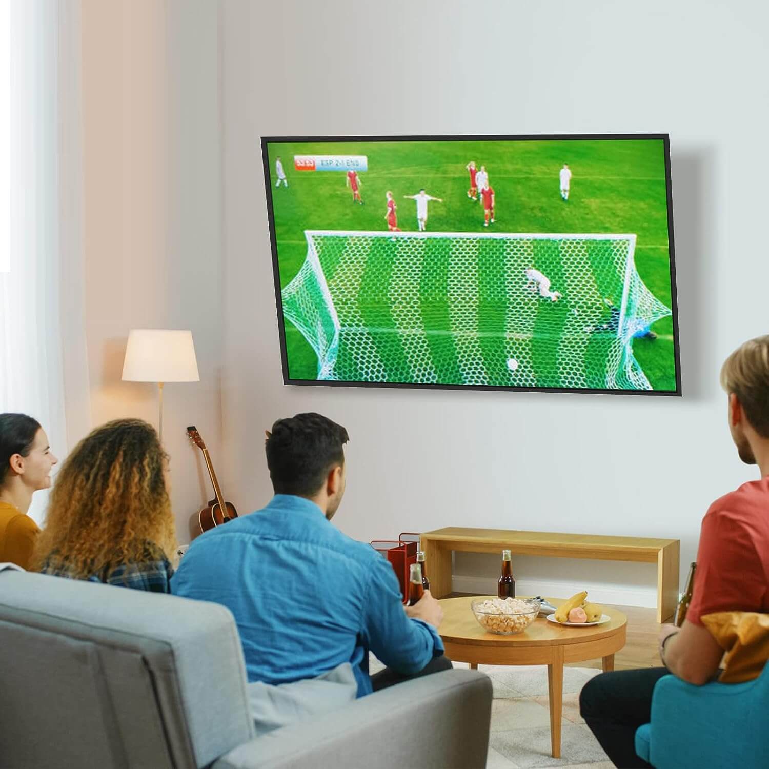 Tilting TV Wall Mount for 37''-82'' TVs MUT0016